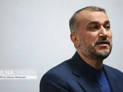 Iran FM lambasts desecration of Holy Quran‌