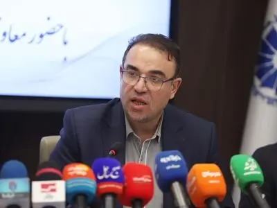  مشکلات صنعت پتروپالایش در تأمین خوراک و ارز در حال پیگیری است +فیلم