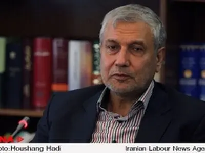 دولت کارآمد می‌داند چه کاری نمی‌تواند انجام دهد / خطر «همه‌ کار می‌توانم» برای صاحبان قدرت