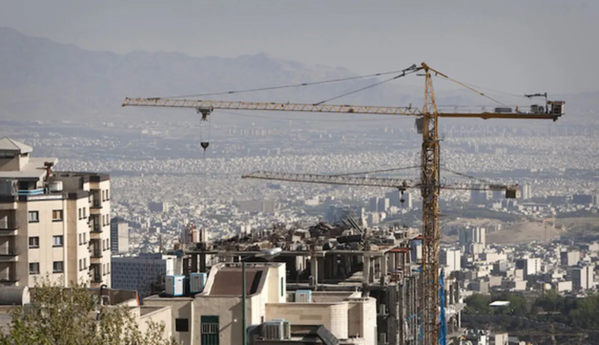 ناتوان در تولید مسکن ارزان‌قیمت برای ۱۲ میلیون جوان هستیم/ بجای وعده دوچرخه‌سواری، به فکر مسکن مردم باشند