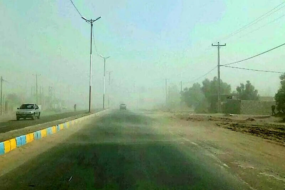 توفان با سرعت ۱۰۱ کیلومتر بر ساعت زابل را درنوردید