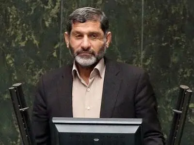 از اعمال نفوذ افراد بی‌تقوا و شهرت‌طلب در نیشکر هفت‌تپه جلوگیری کنید