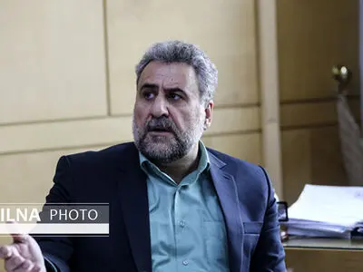 مهاجران غیرقانونی برای هربار ورود به کشور ۵۰۰ دلار به شبکه مافیایی پرداخت می‌کنند/ برخی مسئولان موضوعات مربوط به مهاجران را لاپوشانی می‌کنند