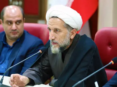 نباید در حق خریداران و مصرف‌کنندگان اجحاف شود