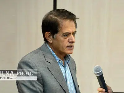 ۳۵ کارگر، روزانه ۷ هزار لیتر الکل اتیلیک تولید می‌کنند/ الکل تولید شده را رایگان میان واحدها و ارگان‌ها توزیع می‌کنیم