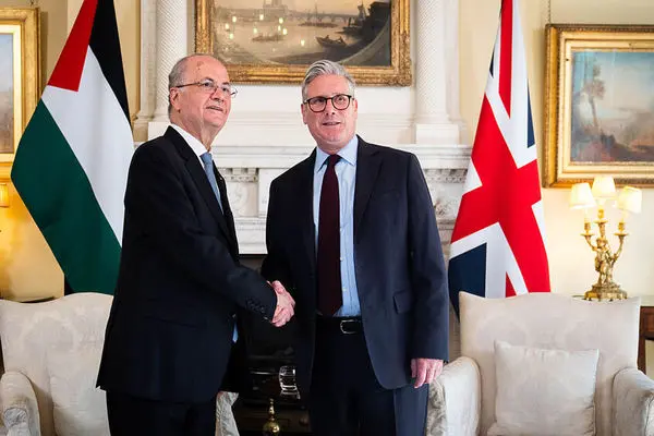 دیدار استارمر با نخست‌وزیر تشکیلات خودگردان فلسطین