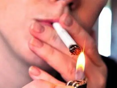 بهترین رفتار با فرزند سیگاری 