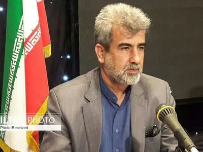 تعلیق بیمه اجتماعی کارگران ساختمانی ضایع کردن حقوق انسانی آنهاست/ وزیر کار پاسخگو باشد