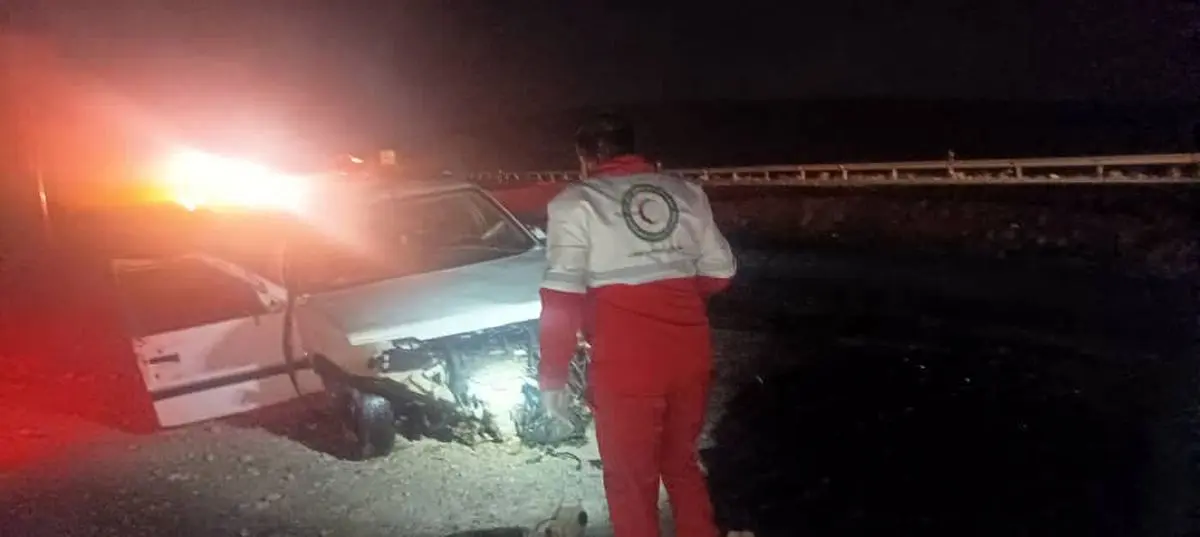 ۲ جان‌باخته و ۲ مصدوم بر اثر واژگونی سواری پژو ۴۰۵ 