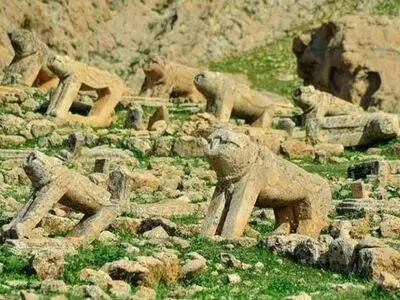 شیرِ سنگی ریشه در فرهنگ بختیاری دارد / گستره "بردشیرها" فراتر از یک استان است