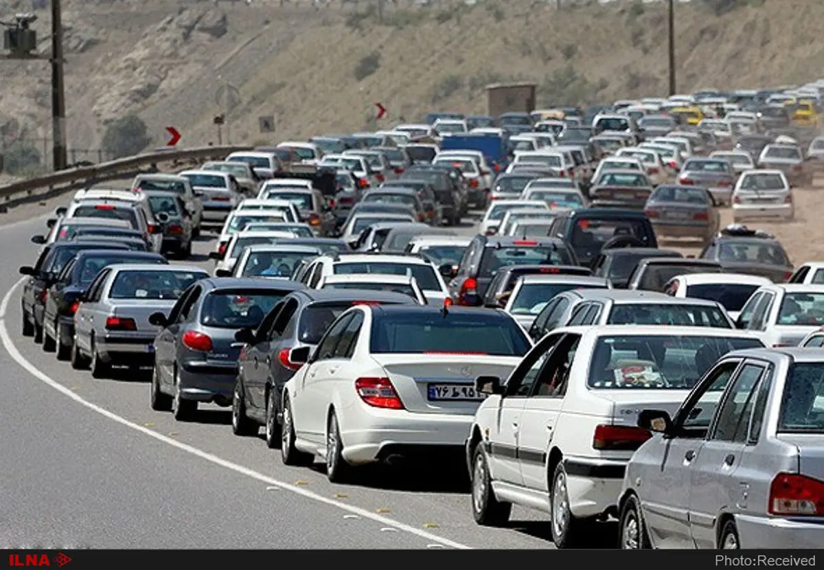 ترافیک در آزادراه تهران-کرج سنگین است/ بارش برف و باران در بیشتر استان‌‌های کشور