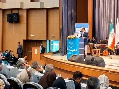 سمینار پیش آگاهی سرطان های شایع ” من مراقب خودم هستم” برگزار شد
