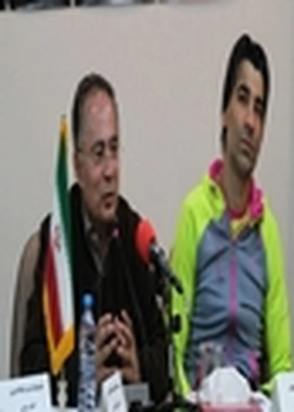 آقای گل فوتسال جهان به دبیری تبریک گفت