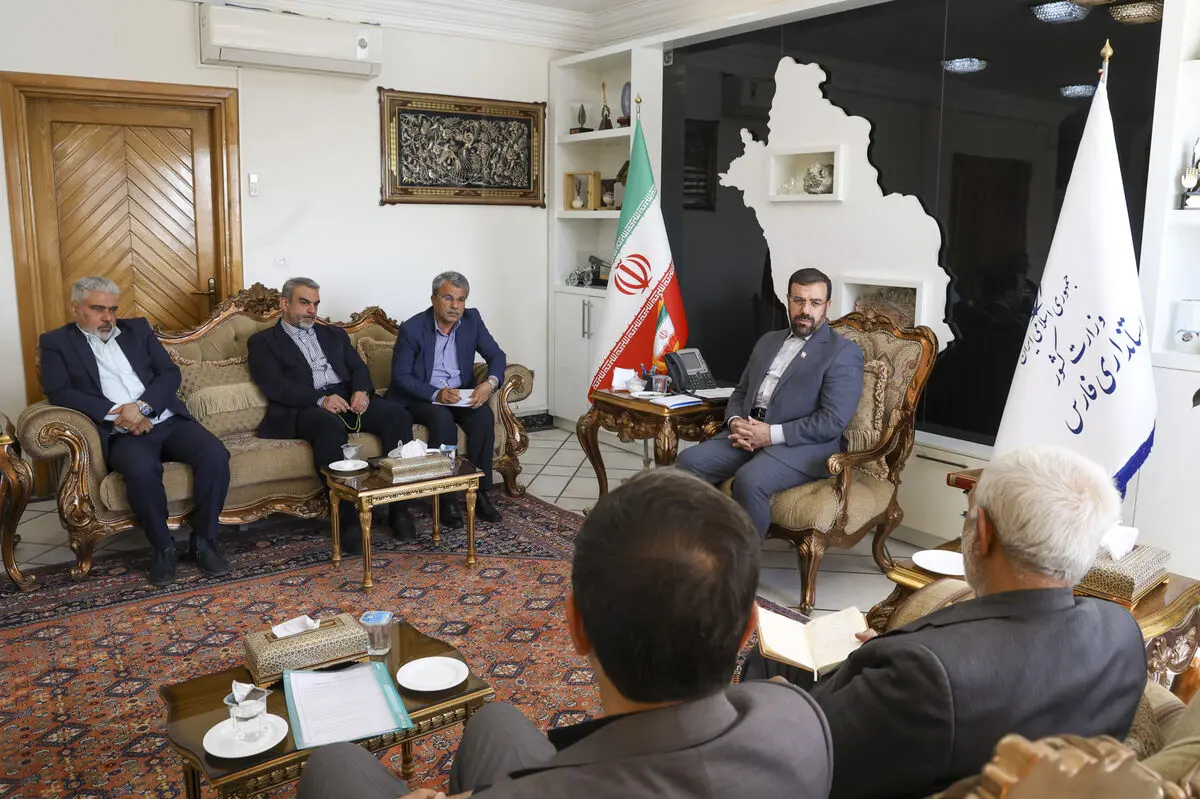 جنایات جنگی دشمن در لامرد و لار مستندسازی و پیگیری حقوقی شود