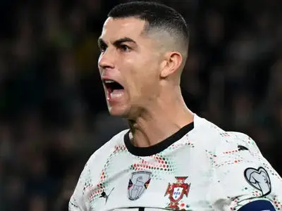 ​رونالدو پس از اخراج به خانه فرستاده شد!