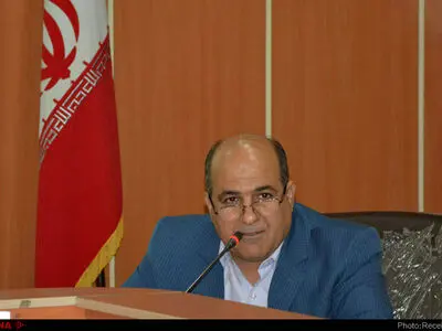 وزیر کار برای ترمیم جدی حداقل مستمری آستین بالا بزند/ بازنشستگان سقوط قدرت خرید را به چشم می‌بینند