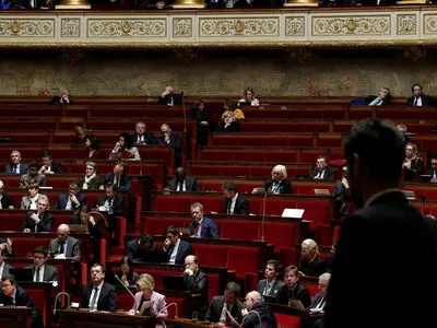 شیوع کرونا در پارلمان فرانسه