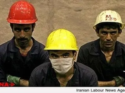 کارگران معادن شاهکوه در مقابله با تأخیر حقوق و فقدان ایمنی ناتوان‌اند