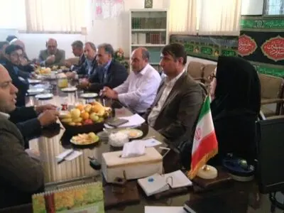آموزش فرهنگ بیمه اجباری کارگران به کارفرمایان 