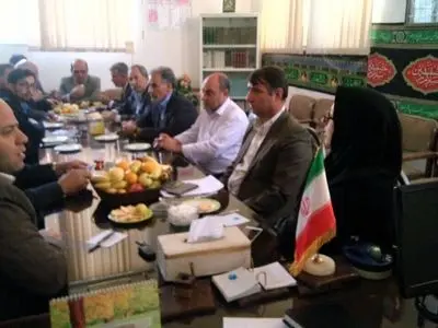 آموزش فرهنگ بیمه اجباری کارگران به کارفرمایان 