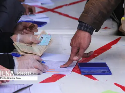 یازدهمین دوره انتخابات مجلس شورای اسلامی و میان‌ دوره‌ای خبرگان رهبری در شیراز
