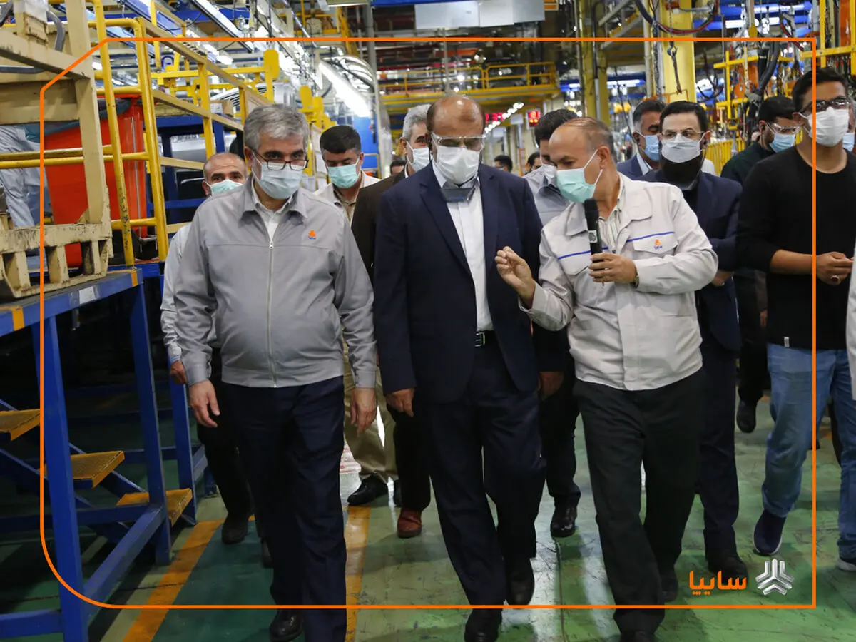 همکاری خودروسازان با صنایع دفاع وابستگی به خارج را کاهش می‌دهد/ سایپا دیگر پرایدساز نیست/ داخلی‌سازی ۴۰ قطعه وارداتی خودرو توسط سایپا با همکاری صنایع دفاع