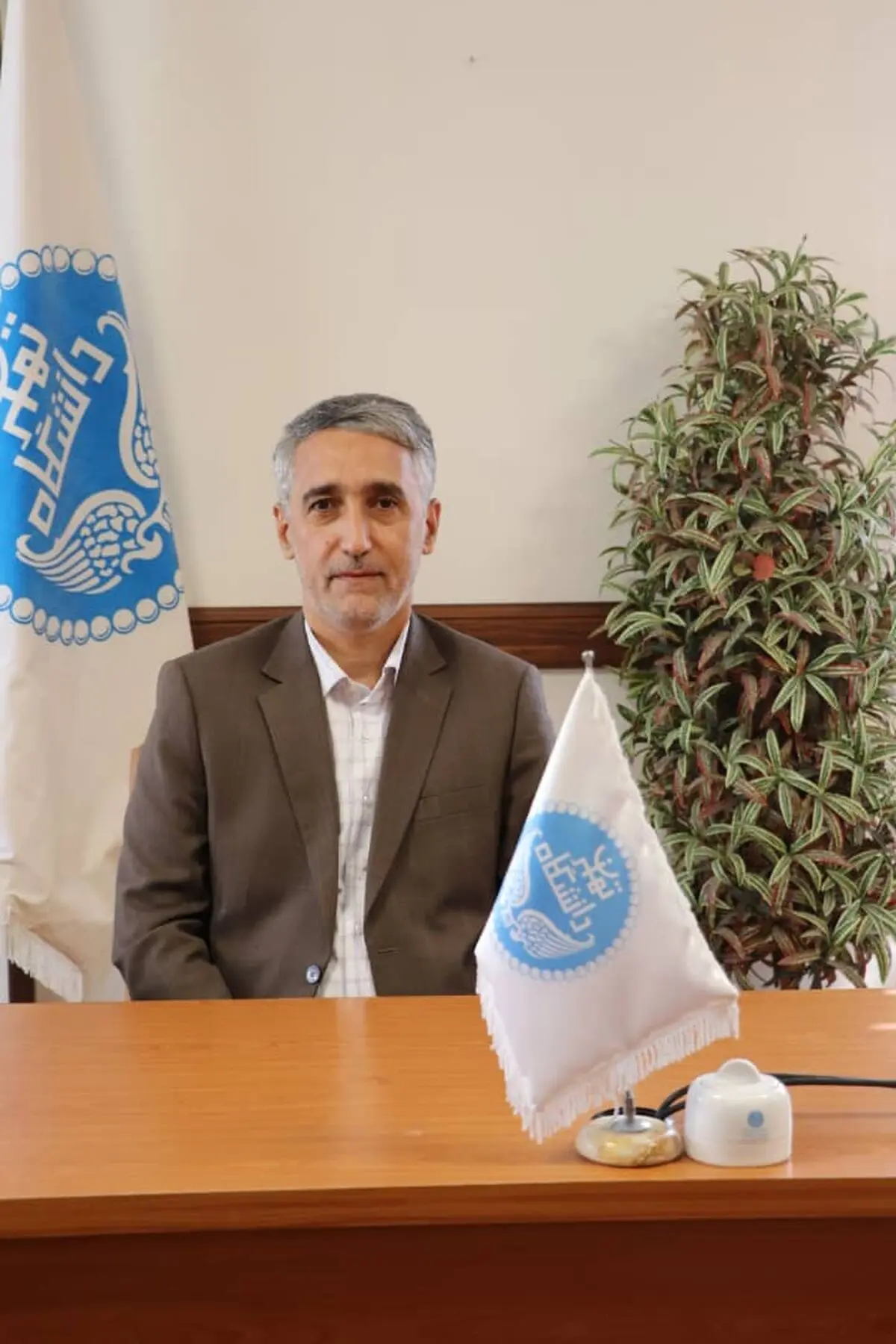 نابرابری‌ میان زندگی روستایی و عشایری موجب روستا‌گریزی می‌شود/ بیمه باید موجب ارتقای رفاه اجتماعی شود