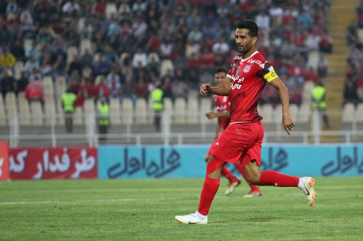 تراکتور با 3 غایب در مصاف با نارنجی پوشان