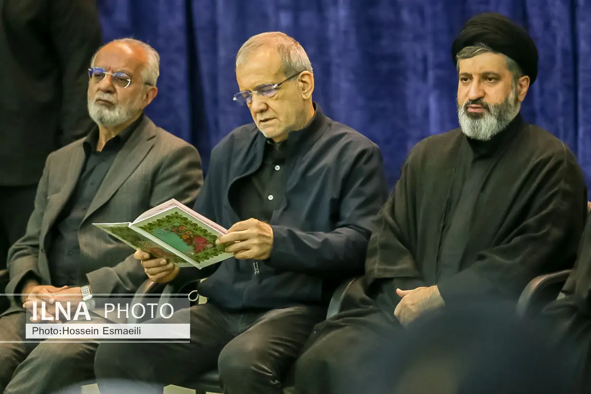 آیین بزرگداشت رهبر شهید انقلاب