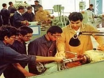آموزش‌های بازار محور مسیر مطئمنی برای اشتغال است
