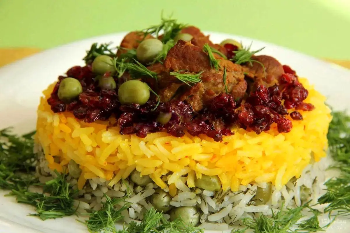 طرز تهیه نخودفرنگی پلو؛ یک غذای ساده و خوشمزه