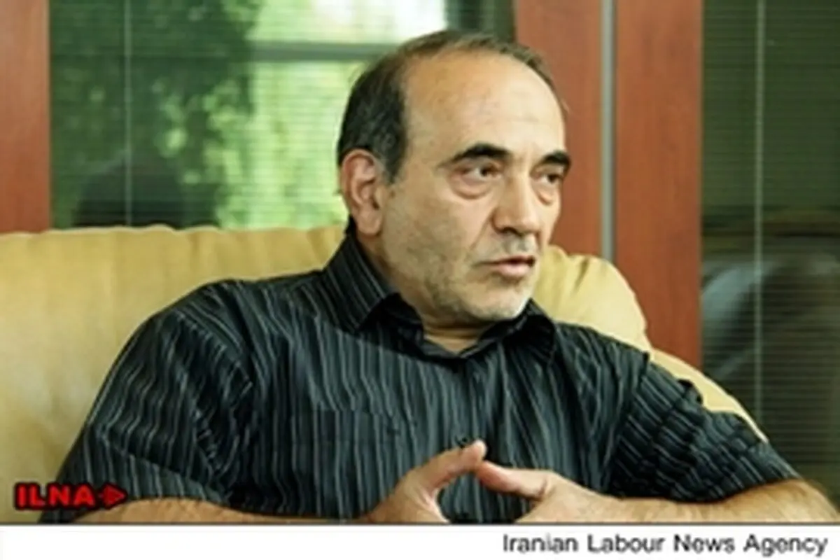 تندروها می‌خواهند نهادهای تصمیم‌گیری را تحت‌تاثیر قرار دهند / بسیاری توقعات خارج از اراده دولت است