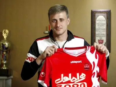 لوبانف به دنبال جدایی از پرسپولیس