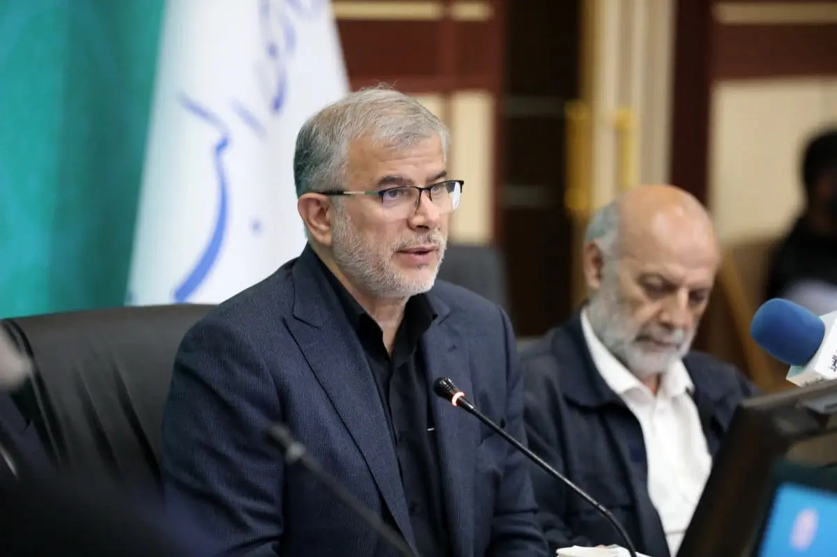 پایش مستمر واحدهای اقتصادی و حمایت از کارکنان ضروری است/مدیریت هوشمند در شرایط تحریم، مسیر توسعه استان را تضمین می‌کند