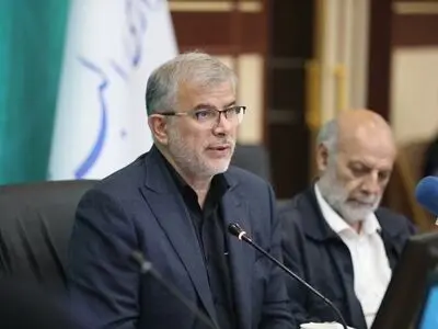 پایش مستمر واحدهای اقتصادی و حمایت از کارکنان ضروری است/مدیریت هوشمند در شرایط تحریم، مسیر توسعه استان را تضمین می‌کند