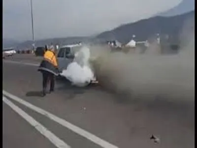 اقدام به‌ موقع یک راهدار مانع بروز حادثه شد + فیلم
