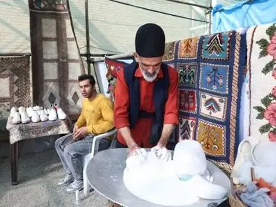 غرفه‌های صنایع‌دستی زینت‌بخش دومین جشنواره یاقوت سرخ-انار ایج شد 