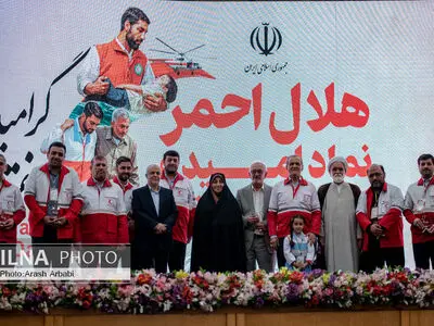 گرامیداشت هفته هلال احمر با حضور رئیس‌جمهور