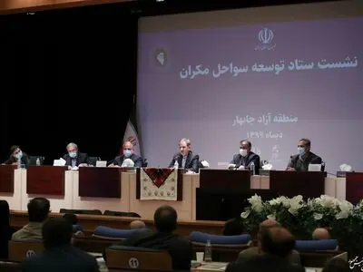 سردار سلیمانی قهرمان ملی کشور است و کارهای او در تاریخ ماندگار خواهد شد/سربازان خط مقدم جنگ اقتصادی از خودگذشتگی کردند باید قدر آنها را بدانیم/محدودیت های مناطق آزاد برای واردات با تغییر شرایط برداشته می شود