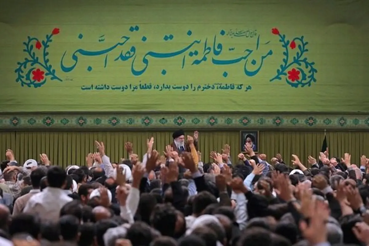 مردم ایران با مقاومت ملی دشمن را ناکام گذاشته‌اند