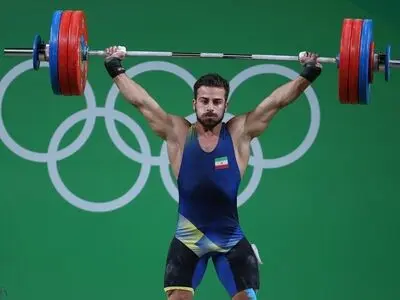 رستمی: بعضی نمی‌خواهند ما در المپیک حاضر باشیم/  ورزشکاران با امکانات در ایران می‌مانند/ با یک گونی افتخار 2 میلیون حقوق می‌‎گیرم!