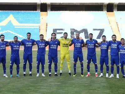 ویدئو: ورود استقلالی‌ها به ورزشگاه آزادی