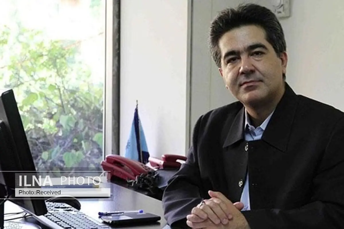 در جامعه ما فقط یک عده‌ی خاص آزاد هستند/ صداوسیما هر سدی را می‌شکند/ غیرخودی‌ها برای رسانه‌ی ملی بیخودی هستند! 