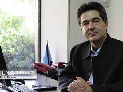 در جامعه ما فقط یک عده‌ی خاص آزاد هستند/ صداوسیما هر سدی را می‌شکند/ غیرخودی‌ها برای رسانه‌ی ملی بیخودی هستند! 