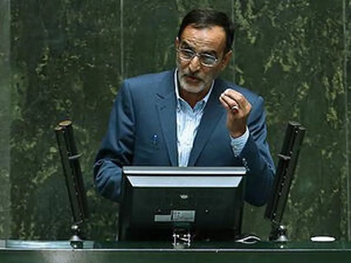 شاهد فروپاشی آمریکا هستیم/ مجلس انقلابی، برجام را دفن کرد/ آخرین فتنه دولت، بورس بود! 