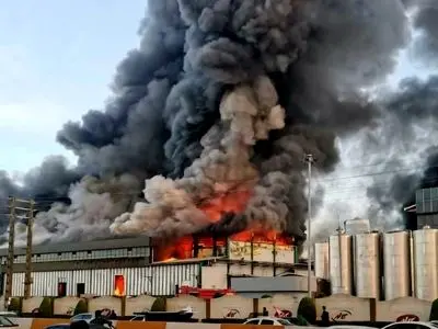 تخلیه واحدهای مسکونی و تجاری در شعاع هزار متری شرکت کاله به دلیل شرایط اضطراری