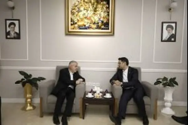 ورود وزیر میراث فرهنگی ،گردشگری و صنایع دستی، سفیر ازبکستان و دبیر کل کشورهای عضو اکو به جزیره کیش