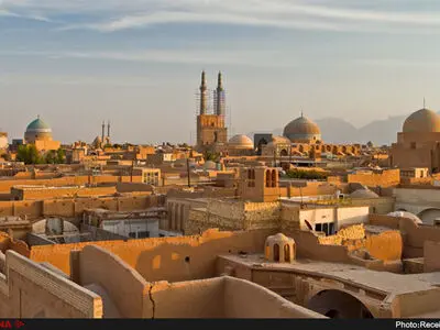 سرمایه‌گذار اتریشی ۵ خانه تاریخی و یک هتل خرید/ قیمت‌های میلیاردی خانه‌های تاریخی در شهر جهانی یزد/ تخفیف ۳۰ تا ۶۰ درصدی هتل‌های یزد از خرداد تا شهریور