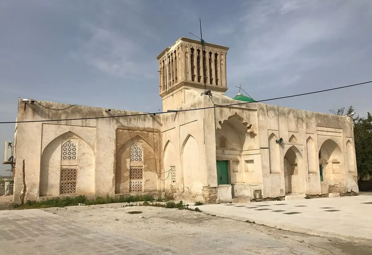 وزیر میراث‌فرهنگی: دستور مرمت اصولی مسجد و قلعه تاریخی بردستان صادر شد