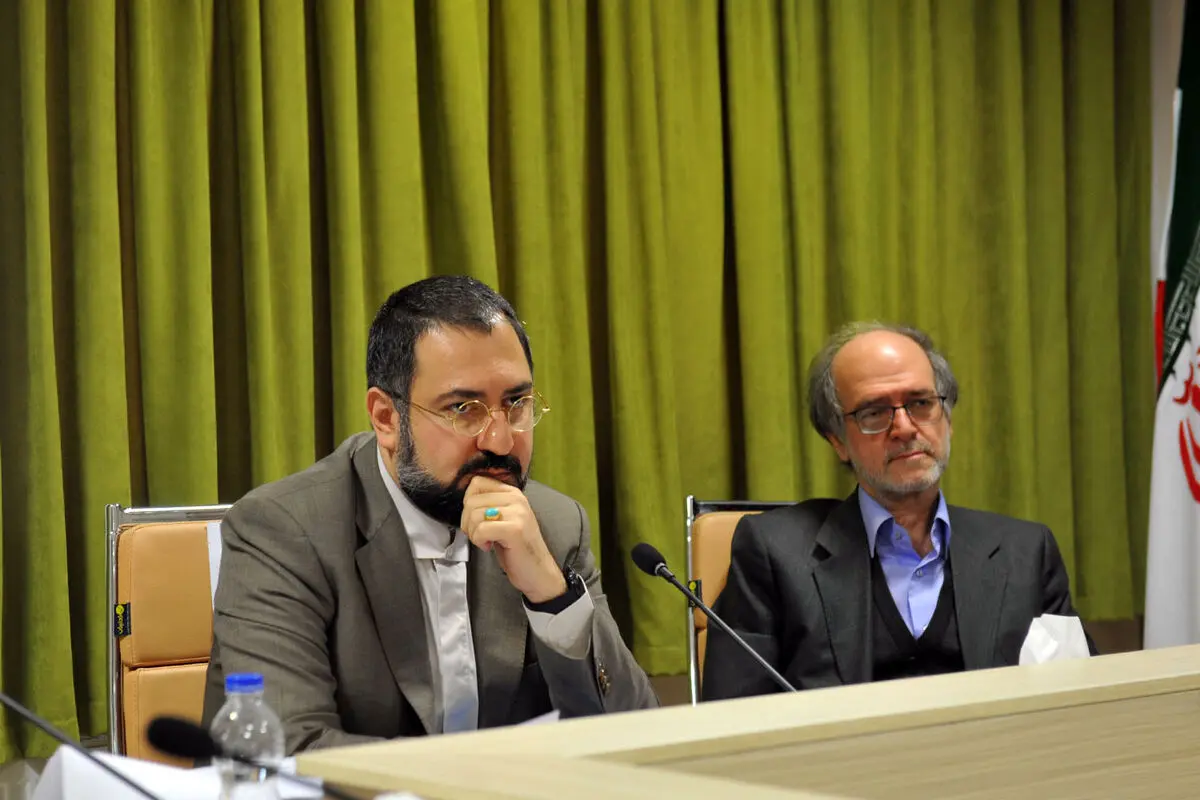 مؤسسه هنرمندان پیشکسوت ادغام نمی‌شود